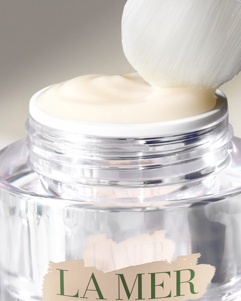 Neck and Décolleté Concentrate